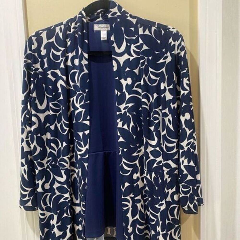 Woman's Cardigan